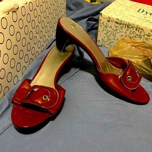 HEELS BAMBOLINA Solid base bottoms With Pilgrim Buckle Mules